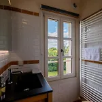 Semesterbostad L'annexe Mauvilla Civrac-sur-Dordogne